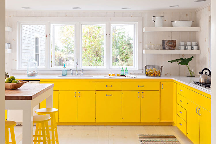 8 Colorful Kitchen Cabinets – Flea Market Finds: Home and Garden Decorating  Ideas by Expert Interior Decorators